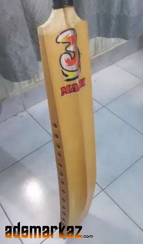 Available cricket Bat