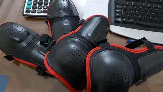 Elbows and Knees Protection Guards Set For Sale