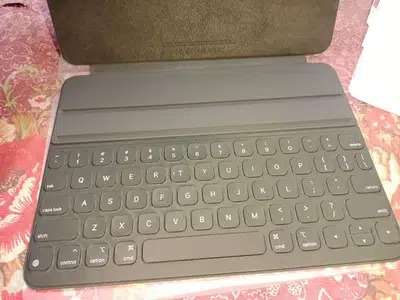 Ipad Pro Smart Keyboard For Sale