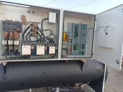 TRANE WATER COOLED CHILLER FOR SALE