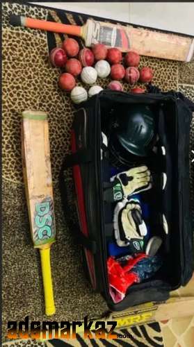 Available Cricket kit